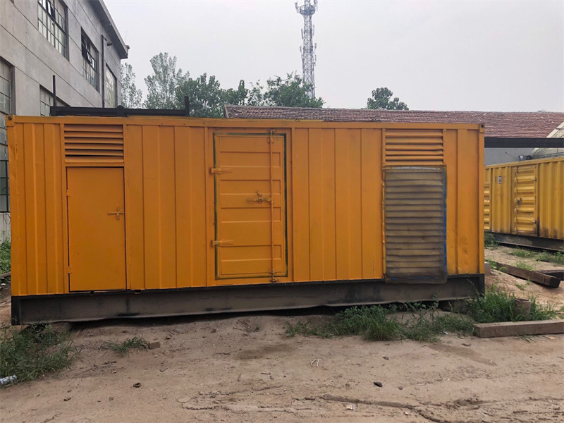 寿县柴油发电机如何判断新机油是否已经完全充满机油滤清器？