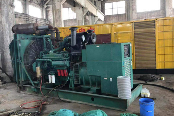 寿县发电机组的空气滤清器应该如何保养？