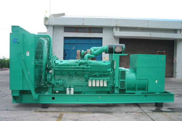 寿县工厂发电机应急发电时如何更准确地检查发电机状态？