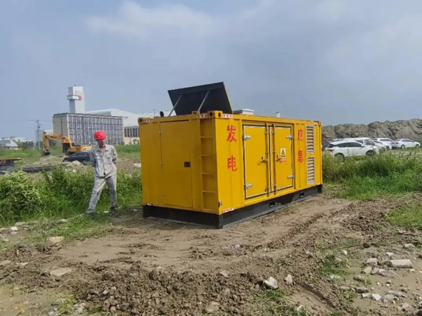 寿县冬季低温环境下,发电机组启动电瓶的容量需求是否会增加?